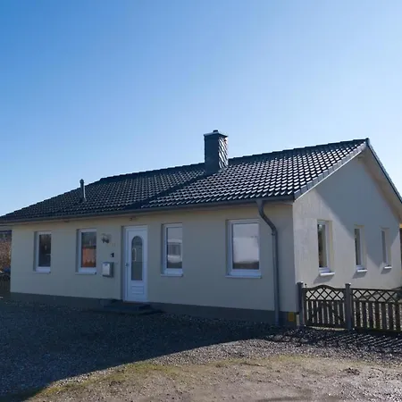 Ferienhaus Inselblume 22 - Mit Garten Und Hund In Landkirchen