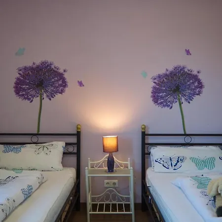 Inselblume 22 - Mit Garten Und Hund In Ferienhaus